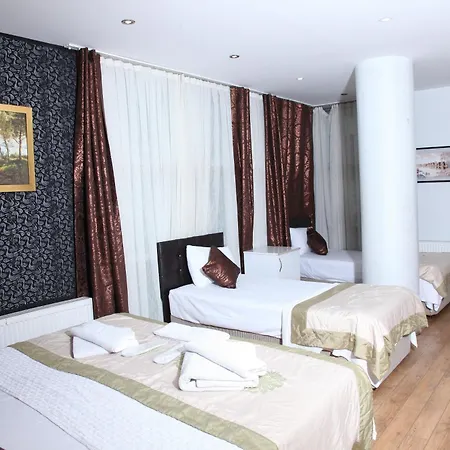 Hotel Garden Hill