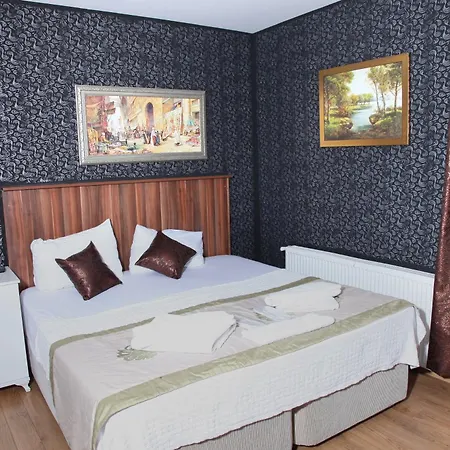Hotel Garden Hill